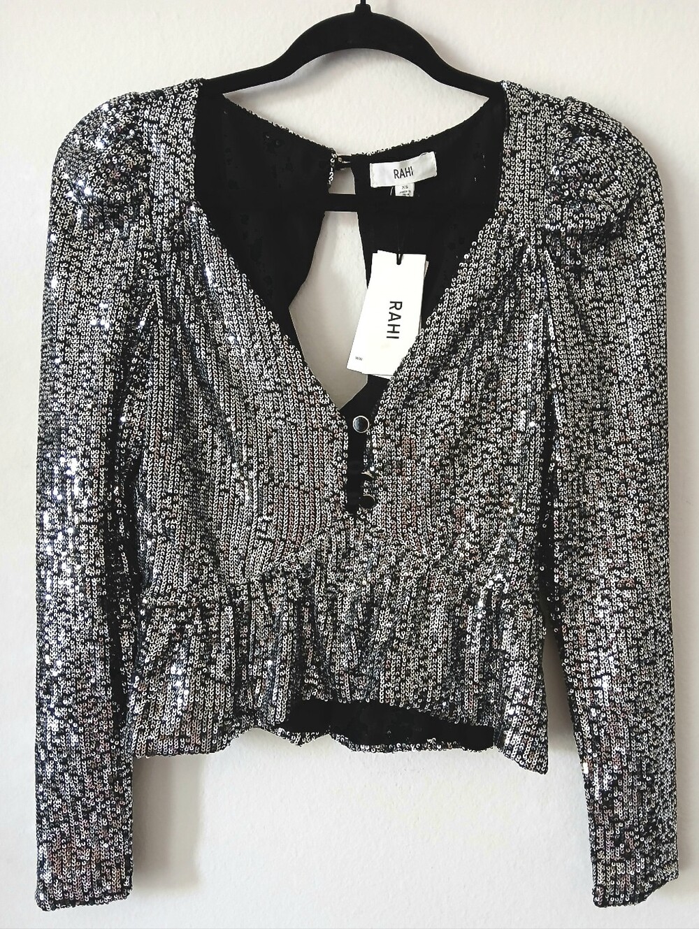 NWT Rahi Silver SEQUINED Long Sleeve Metallic Cocktail Party Top Women's Size XS